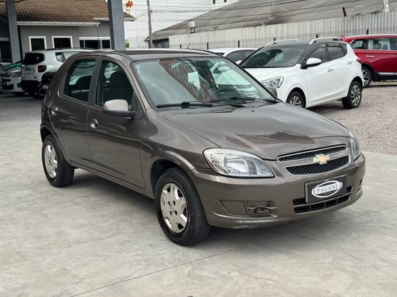 CHEVROLET CELTA 1.0 MPFI LT 8V FLEX 4P MANUAL CHEVROLET CELTA 1.0 MPFI LT 8V FLEX 4P MANUAL